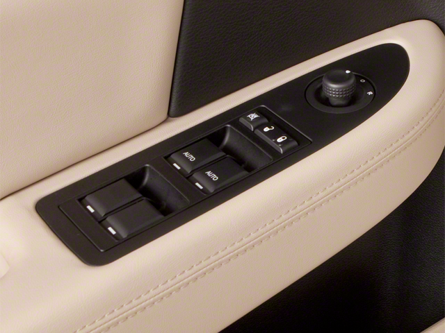 2013 Chrysler 200 LX