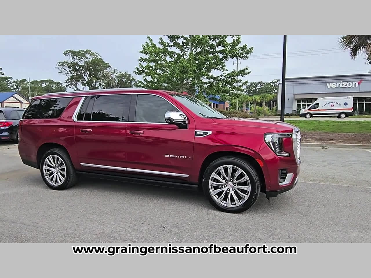 2023 GMC Yukon Denali Denali