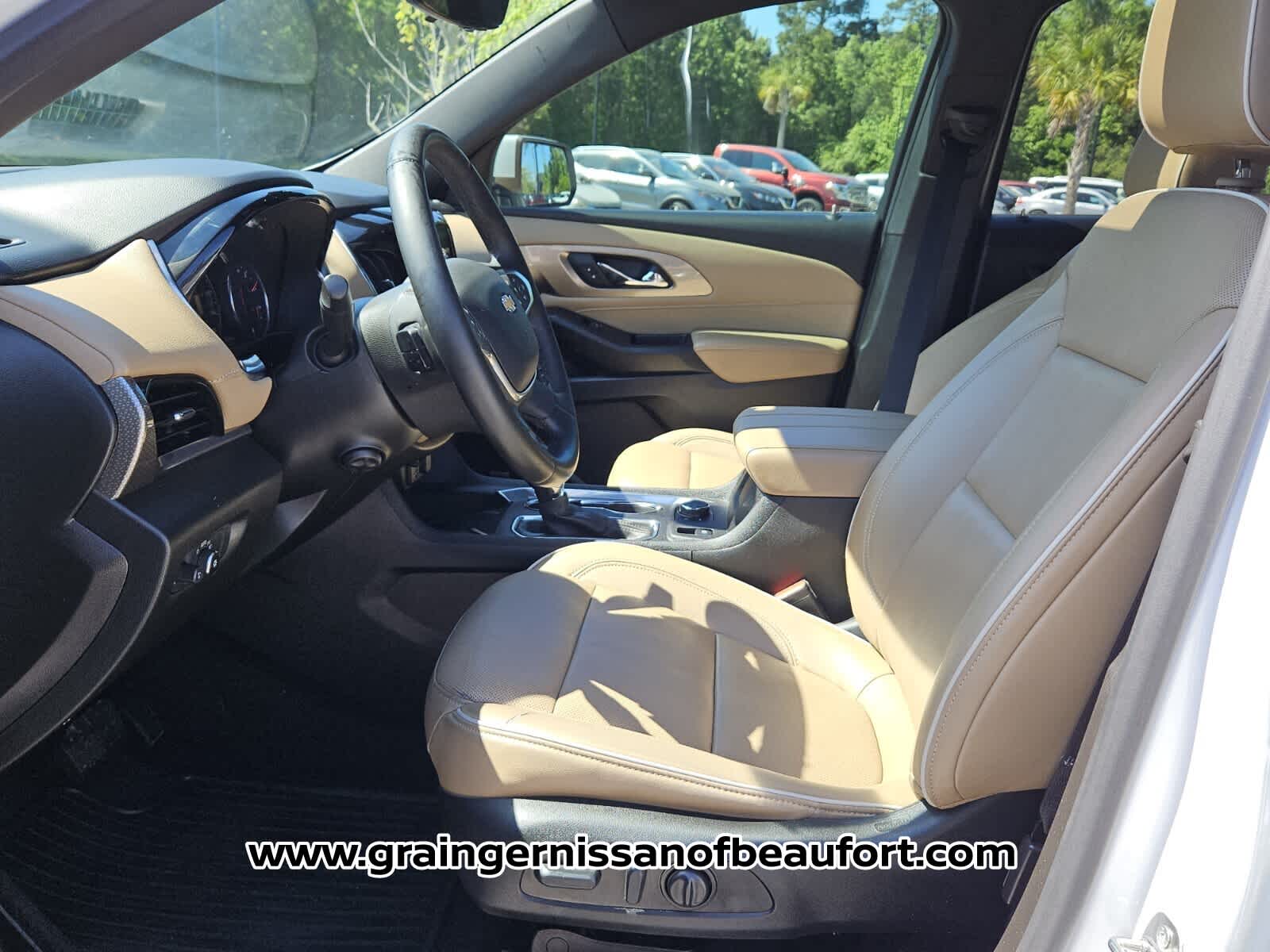 2023 Chevrolet Traverse Premier