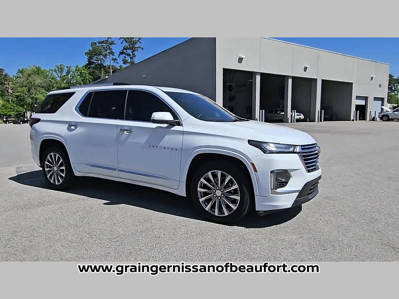 2023 Chevrolet Traverse Premier