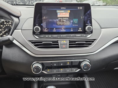 2025 Nissan Altima SR