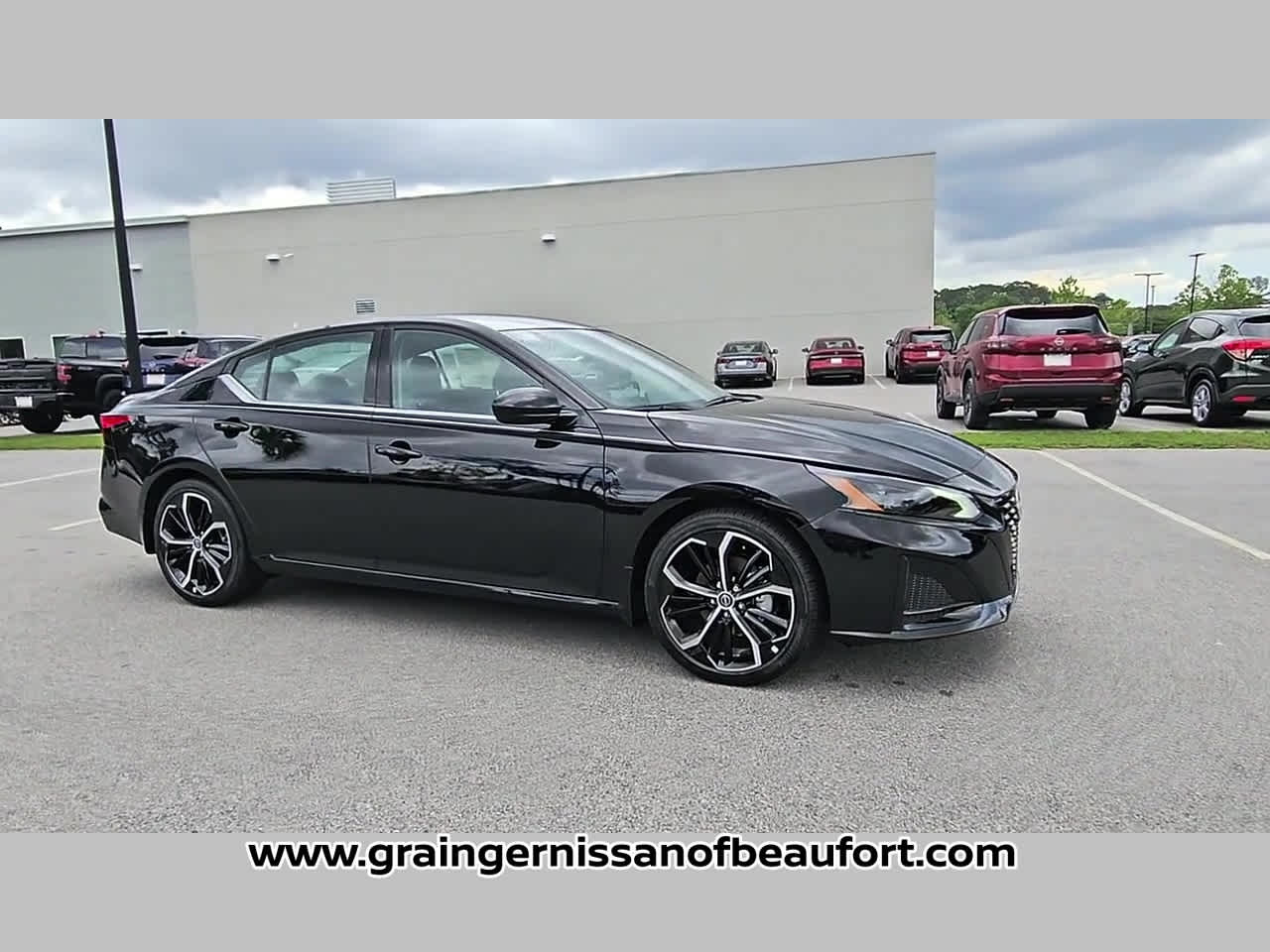 2026 Nissan Altima SR