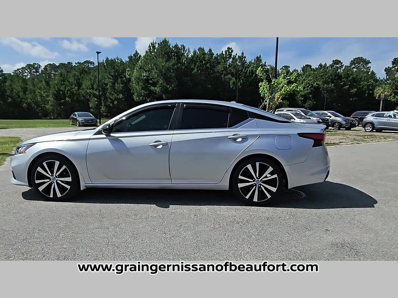 2021 Nissan Altima 2.5 SR