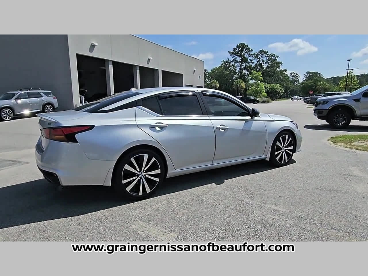 2021 Nissan Altima 2.5 SR