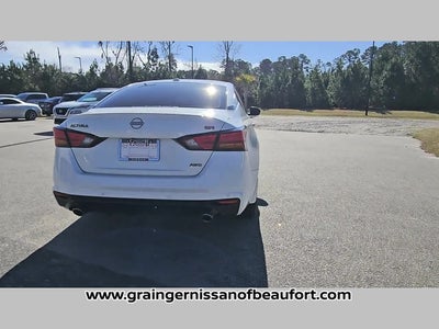 2025 Nissan Altima SR