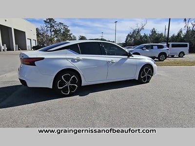 2025 Nissan Altima SR