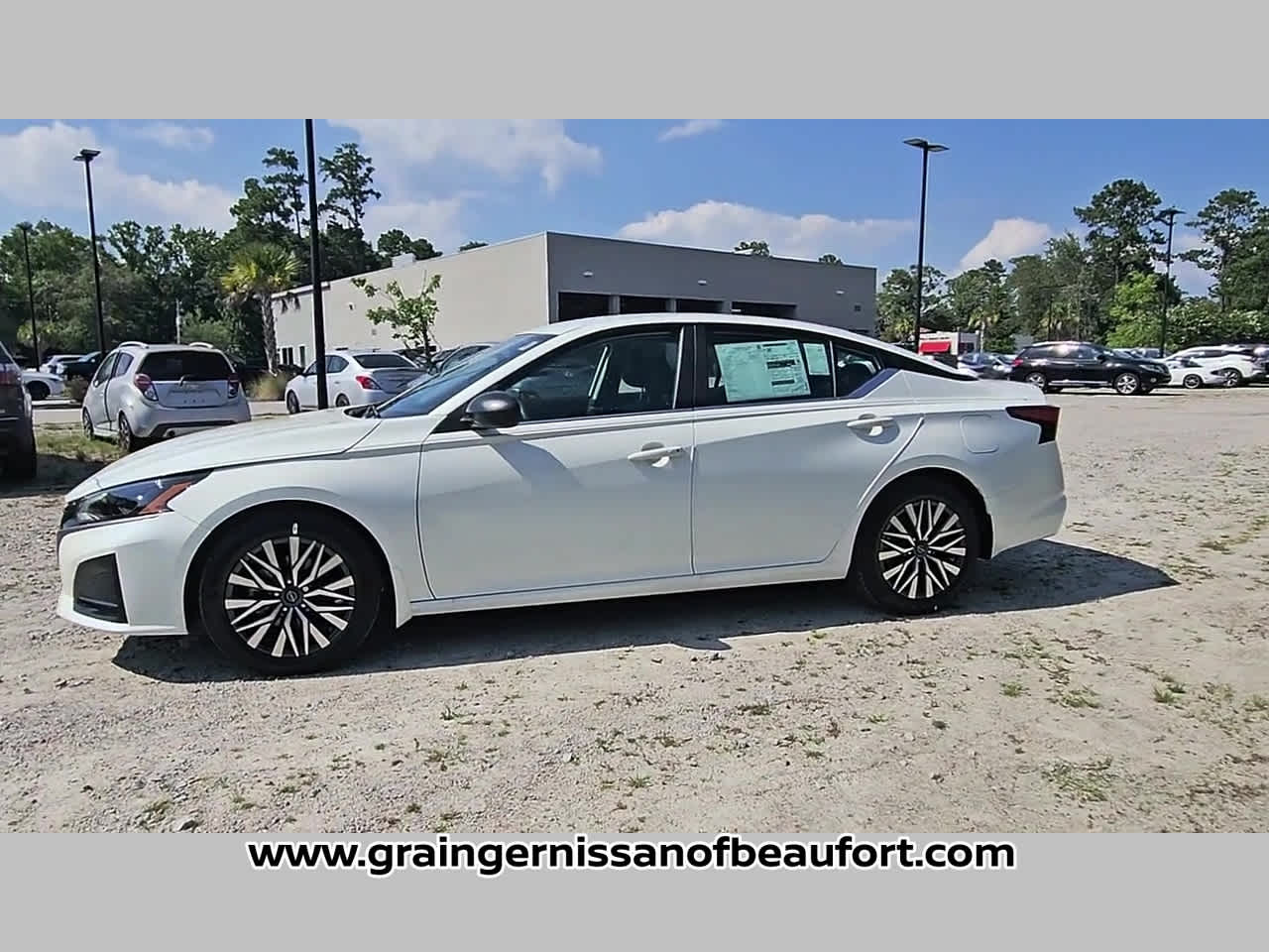 2026 Nissan Altima SV