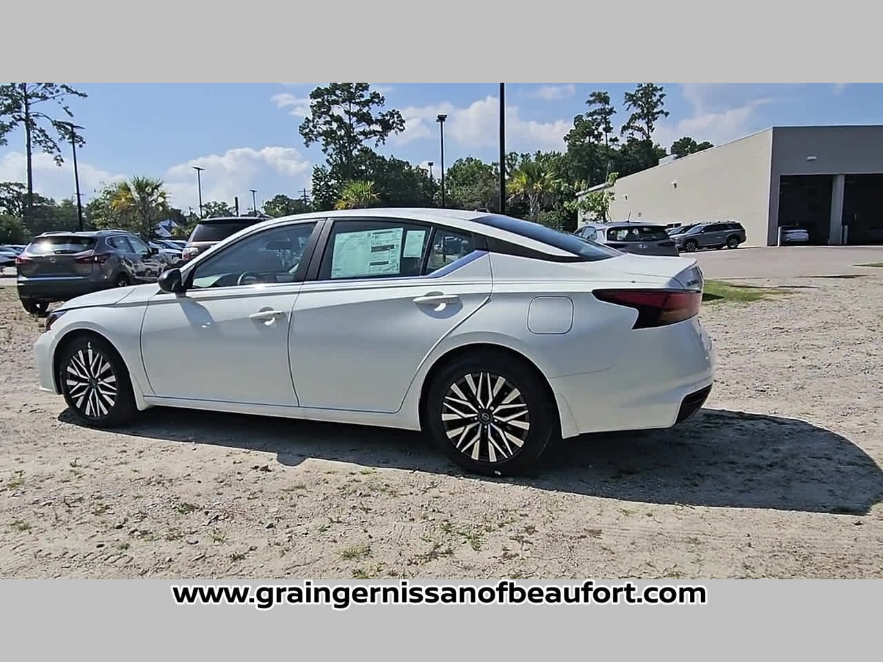 2026 Nissan Altima SV