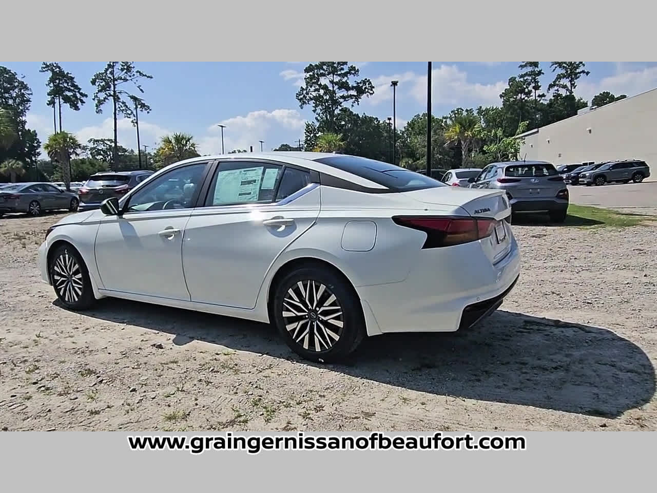 2026 Nissan Altima SV