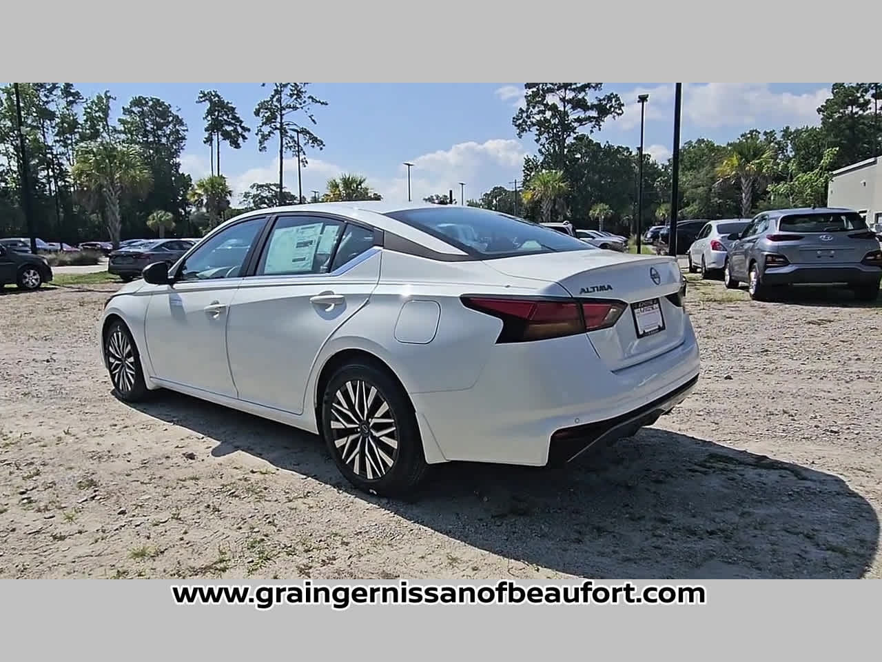 2026 Nissan Altima SV