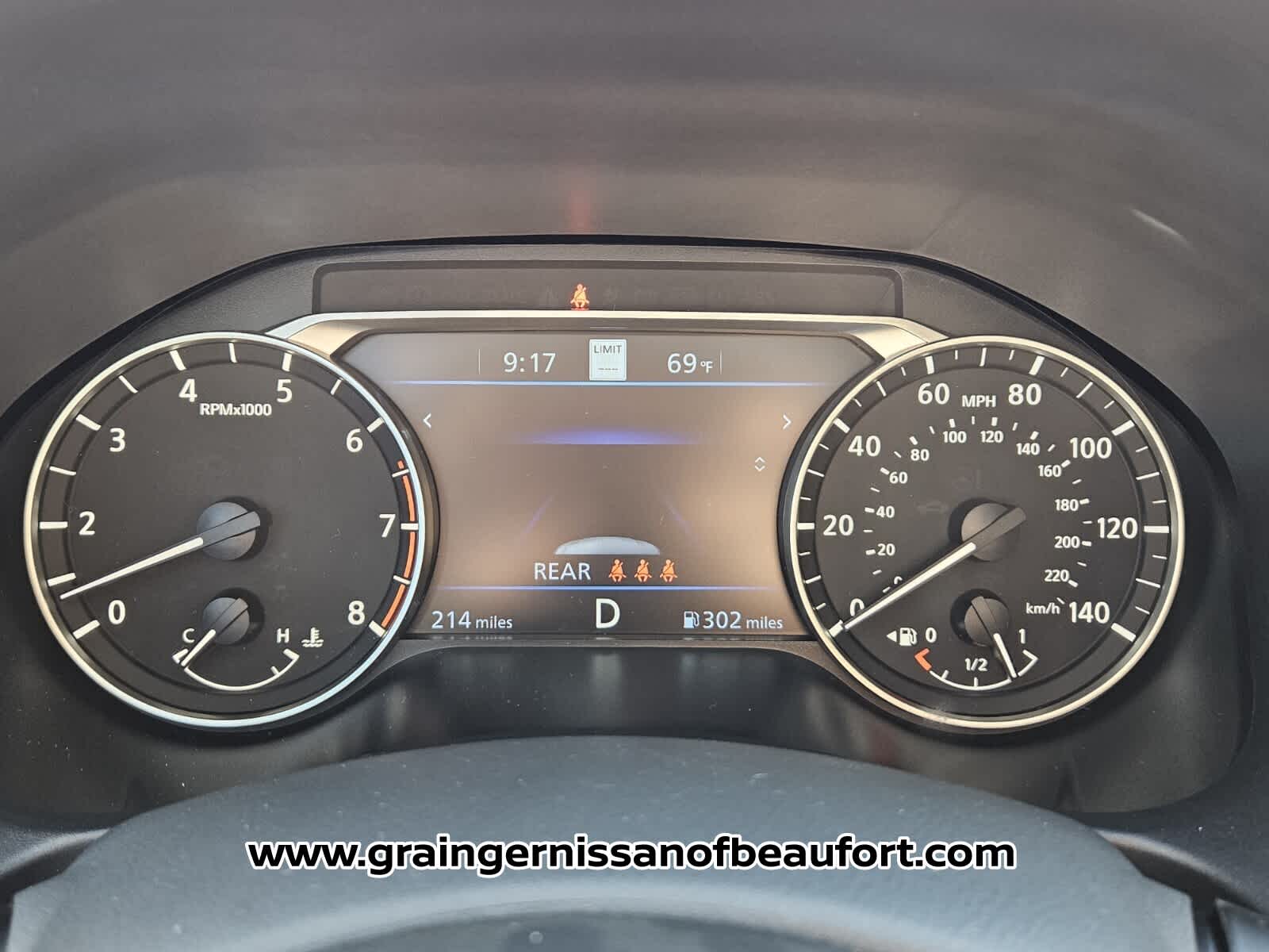 2025 Nissan Altima SV