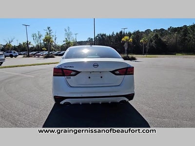 2025 Nissan Altima SV