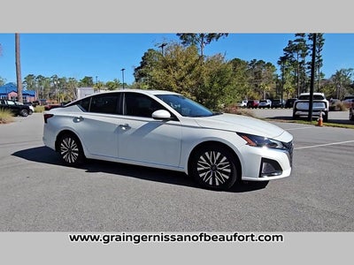 2025 Nissan Altima SV