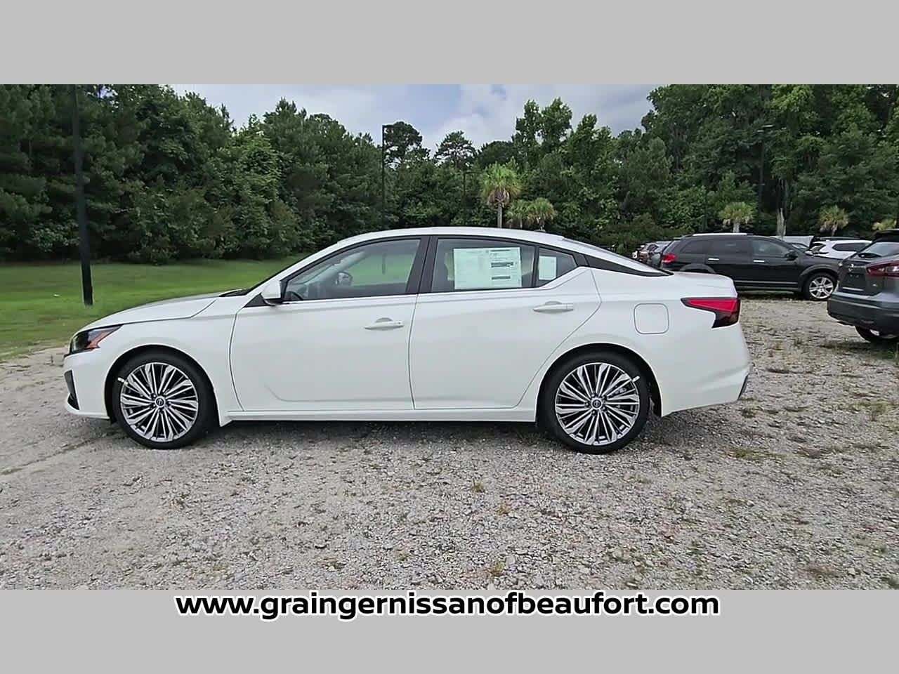 2026 Nissan Altima SV
