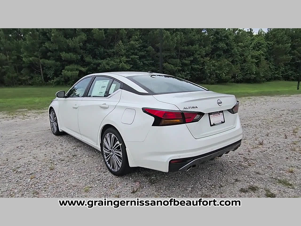 2026 Nissan Altima SV