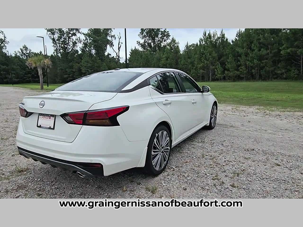 2026 Nissan Altima SV