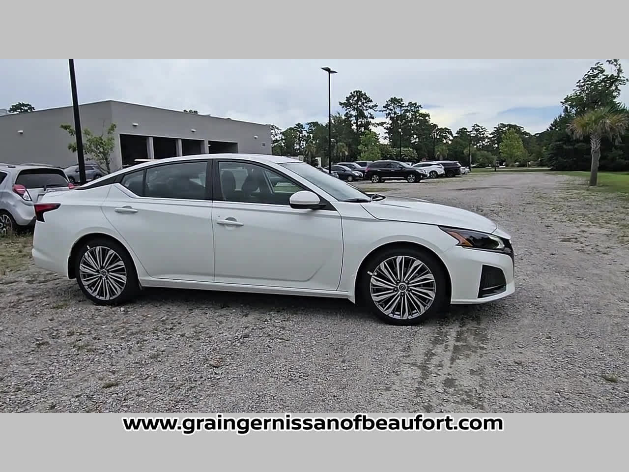 2026 Nissan Altima SV