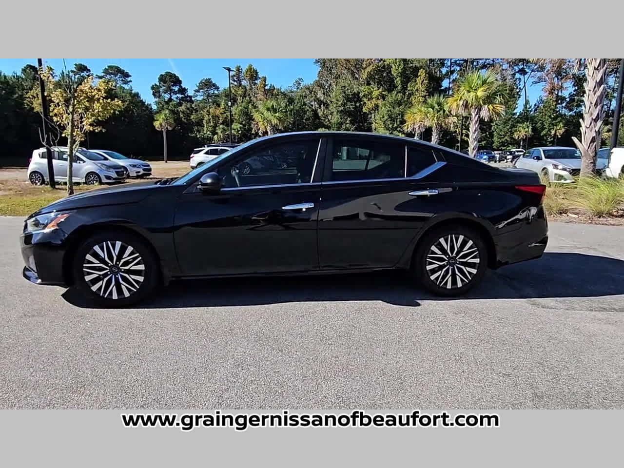 2023 Nissan Altima 2.5 SV