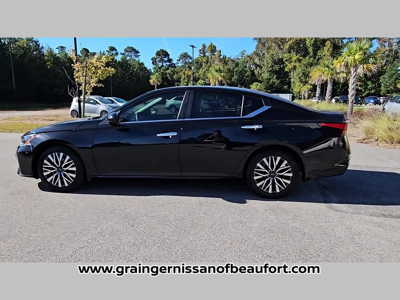 2023 Nissan Altima 2.5 SV