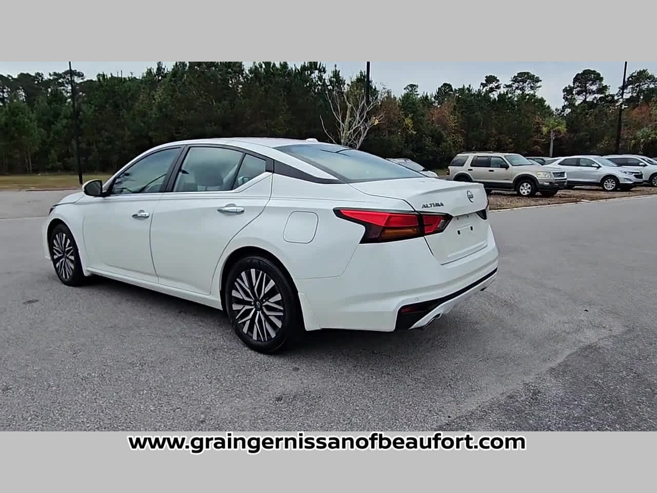 2024 Nissan Altima 2.5 SV