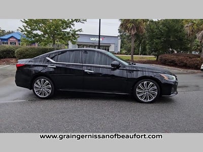 2023 Nissan Altima 2.5 SL