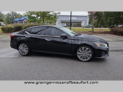 2023 Nissan Altima 2.5 SL