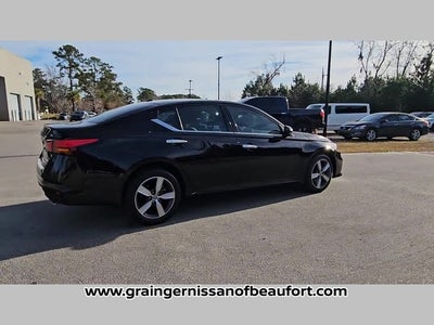 2022 Nissan Altima 2.5 SL