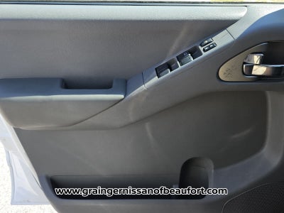 2012 Nissan Frontier SV