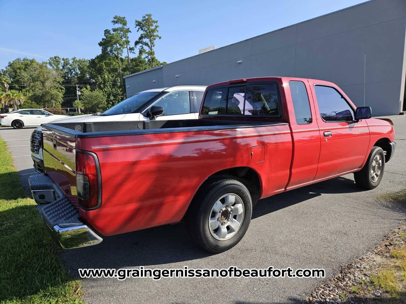 1999 Nissan Frontier SE