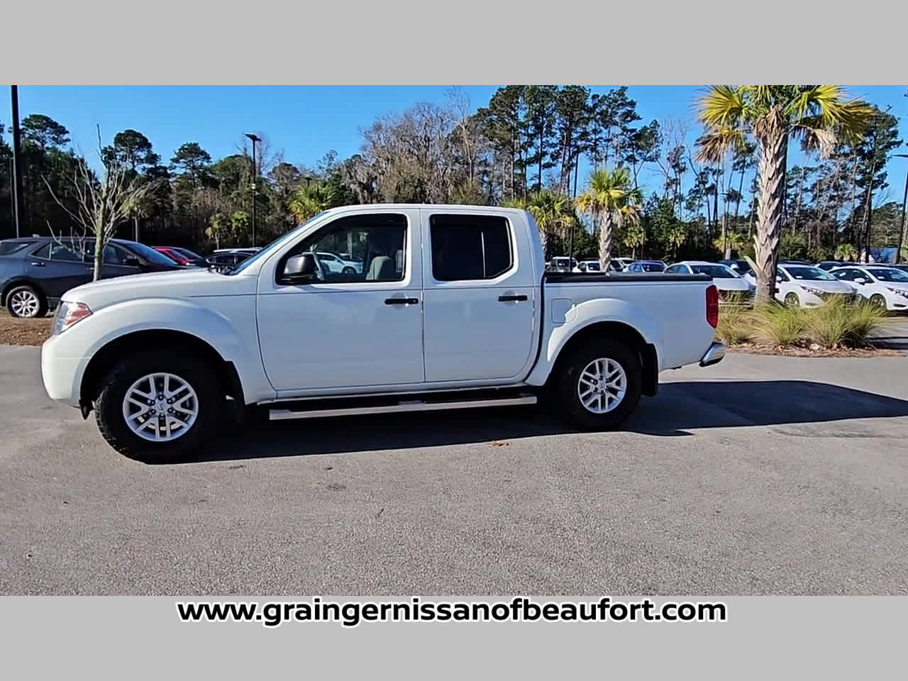 2020 Nissan Frontier SV