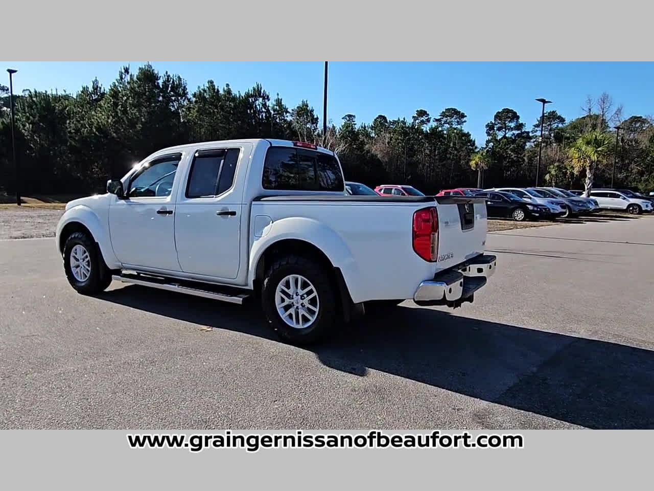 2020 Nissan Frontier SV