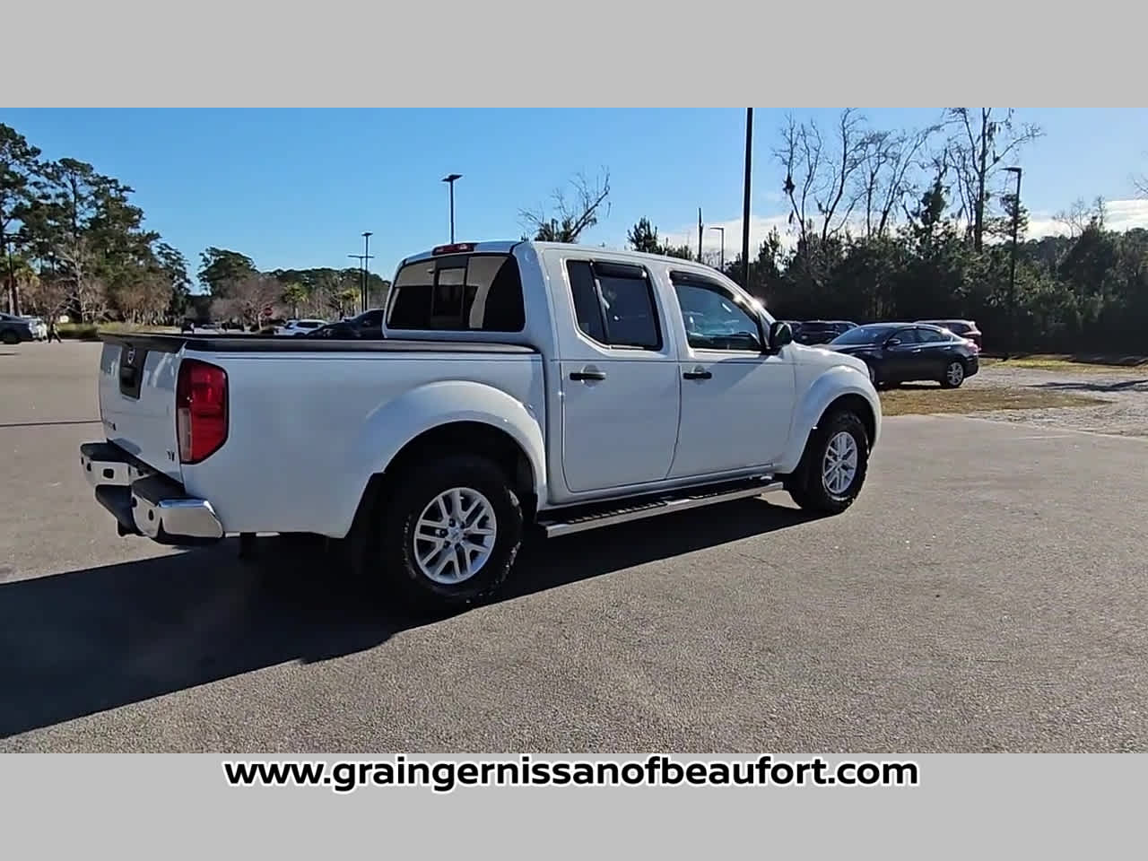 2020 Nissan Frontier SV