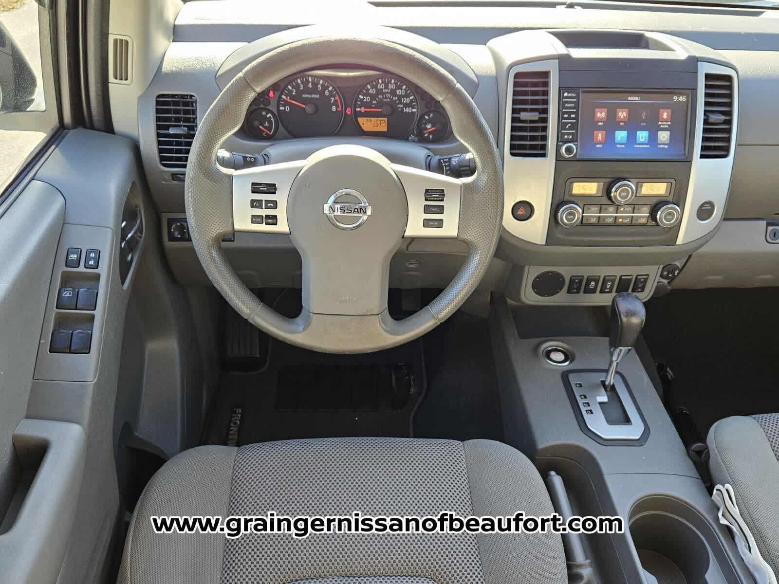 2020 Nissan Frontier SV