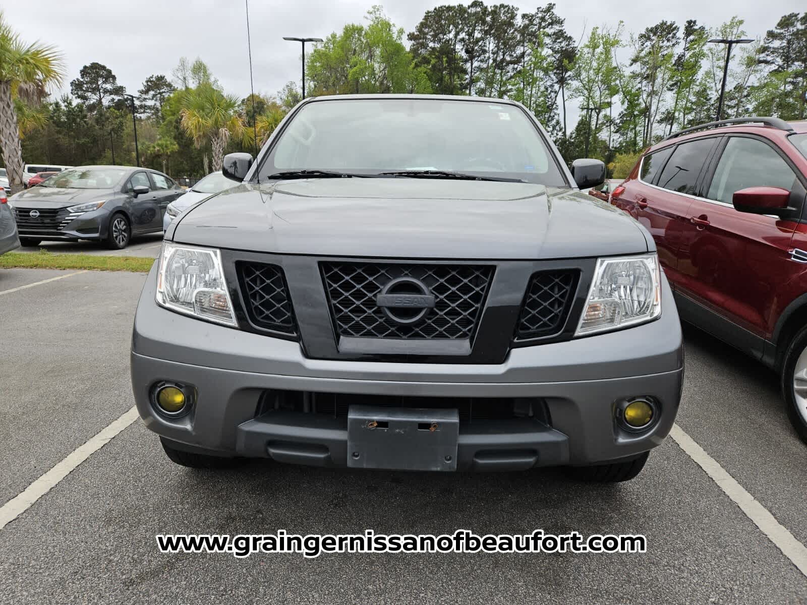 2020 Nissan Frontier SV
