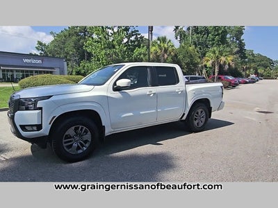 2025 Nissan Frontier SV