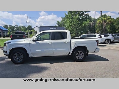 2025 Nissan Frontier SV