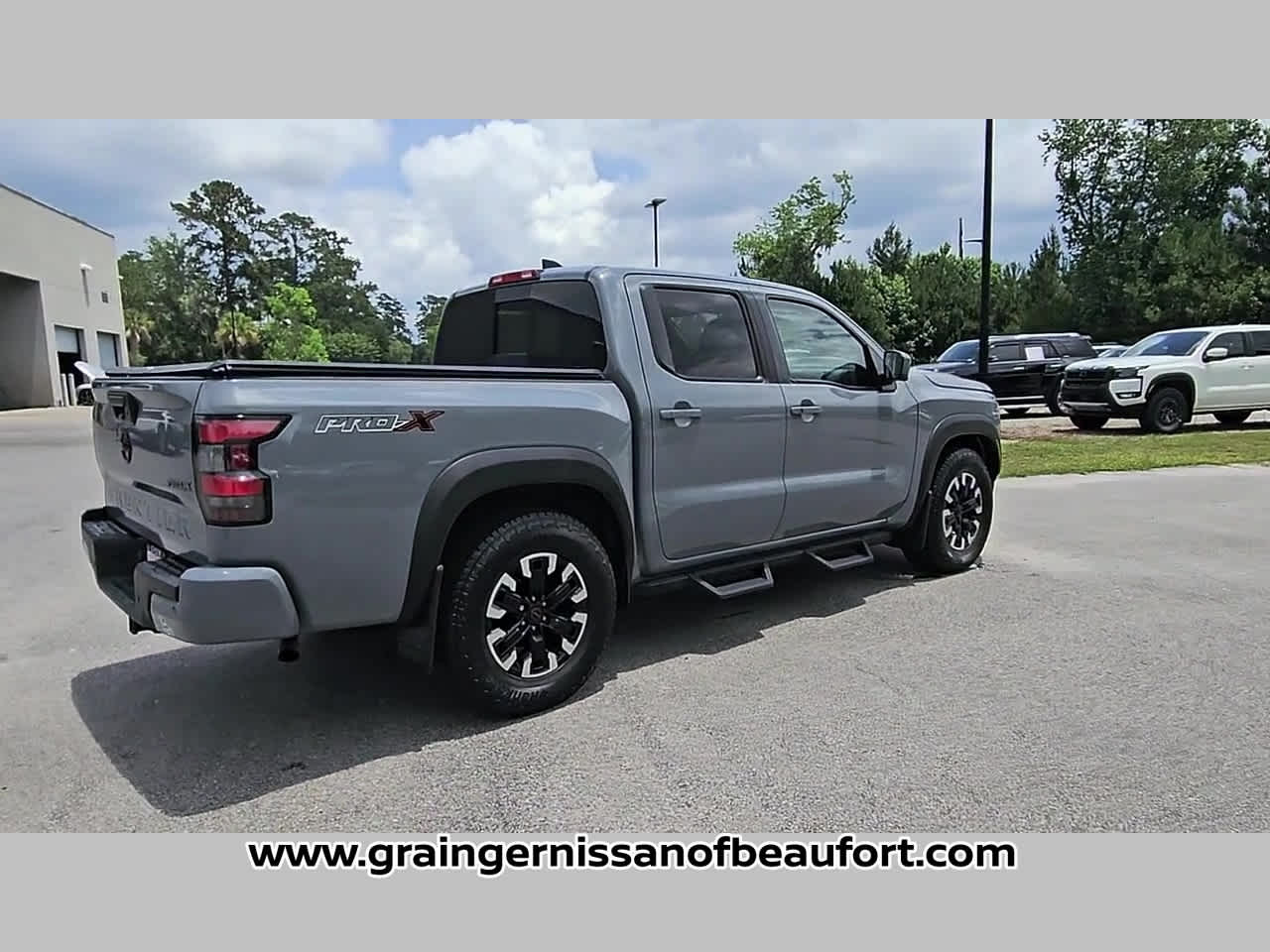 2023 Nissan Frontier PRO-X