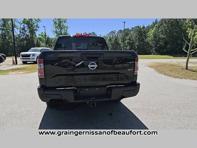 2023 Nissan Frontier SV