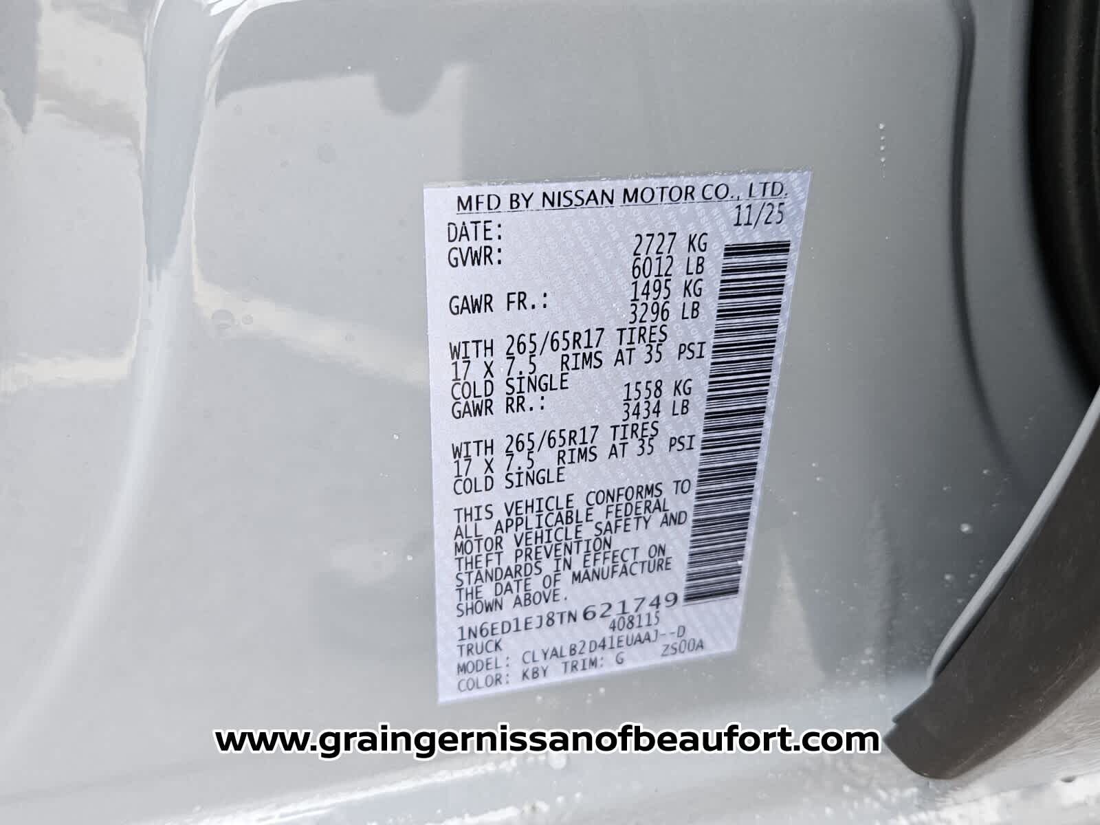 2026 Nissan Frontier SV