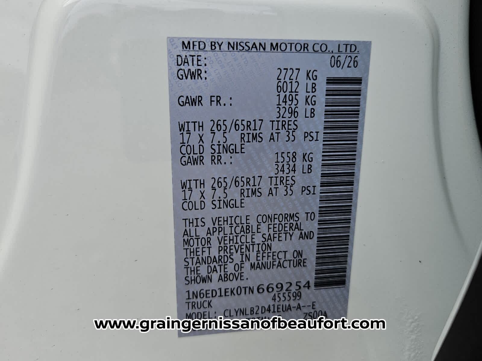 2026 Nissan Frontier SV