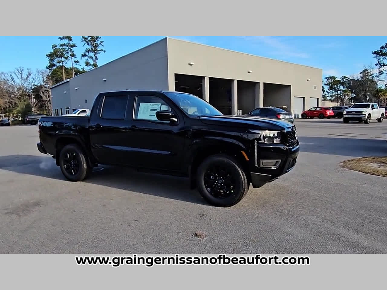 2026 Nissan Frontier SV