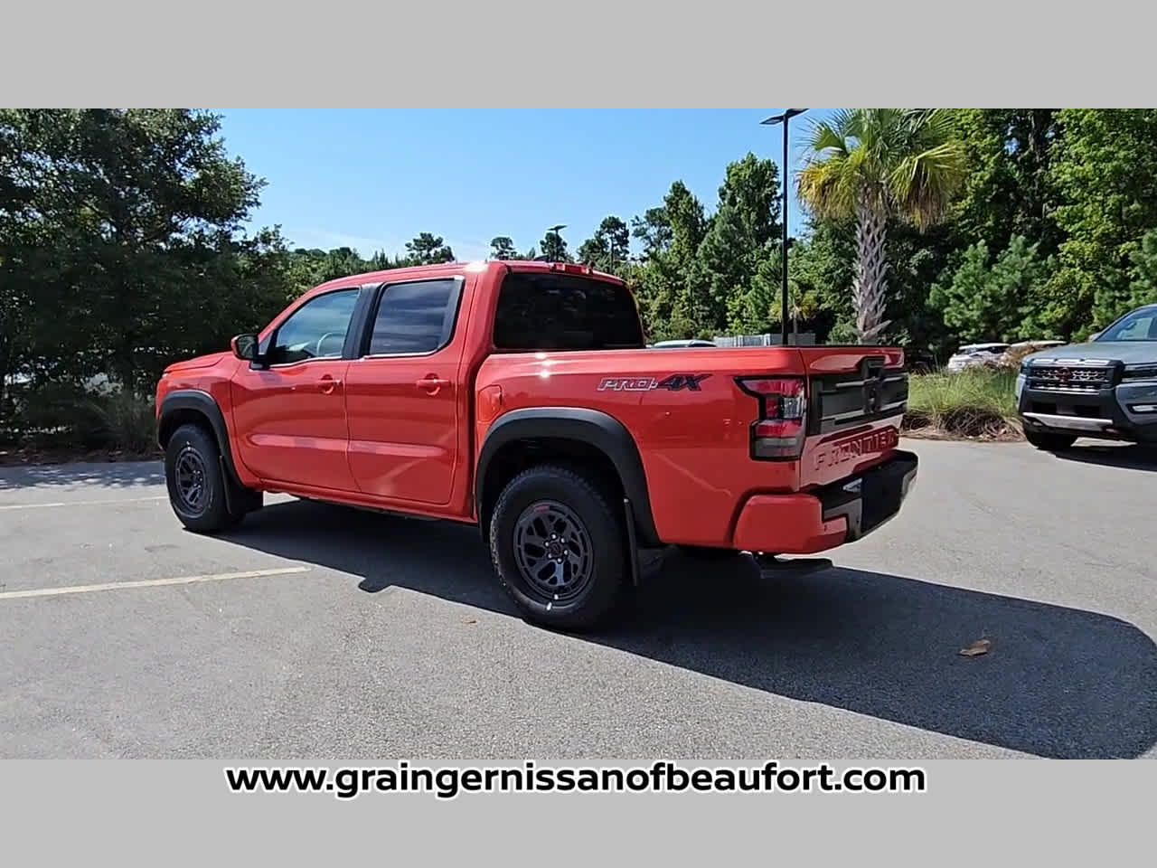 2025 Nissan Frontier PRO-4X