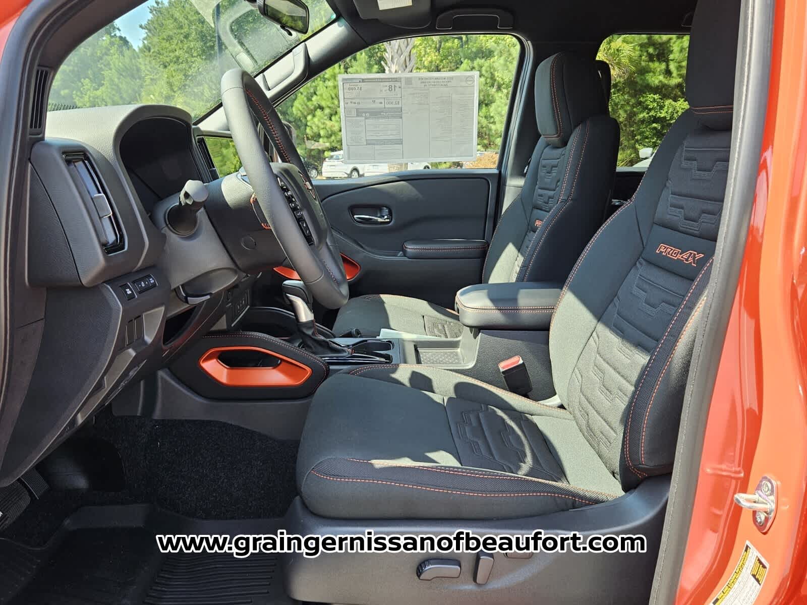 2025 Nissan Frontier PRO-4X