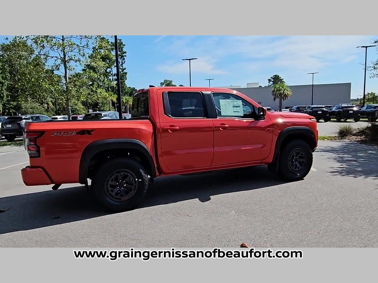 2025 Nissan Frontier PRO-4X