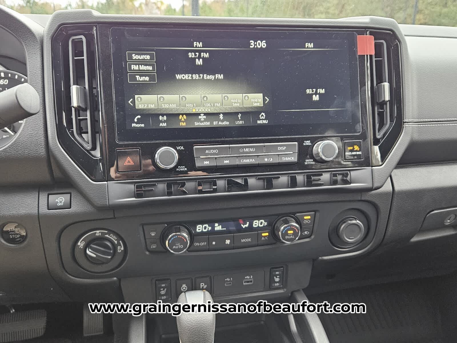 2026 Nissan Frontier SV