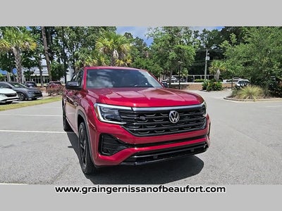 2025 Volkswagen Atlas Cross Sport 2.0T SEL R-Line Black
