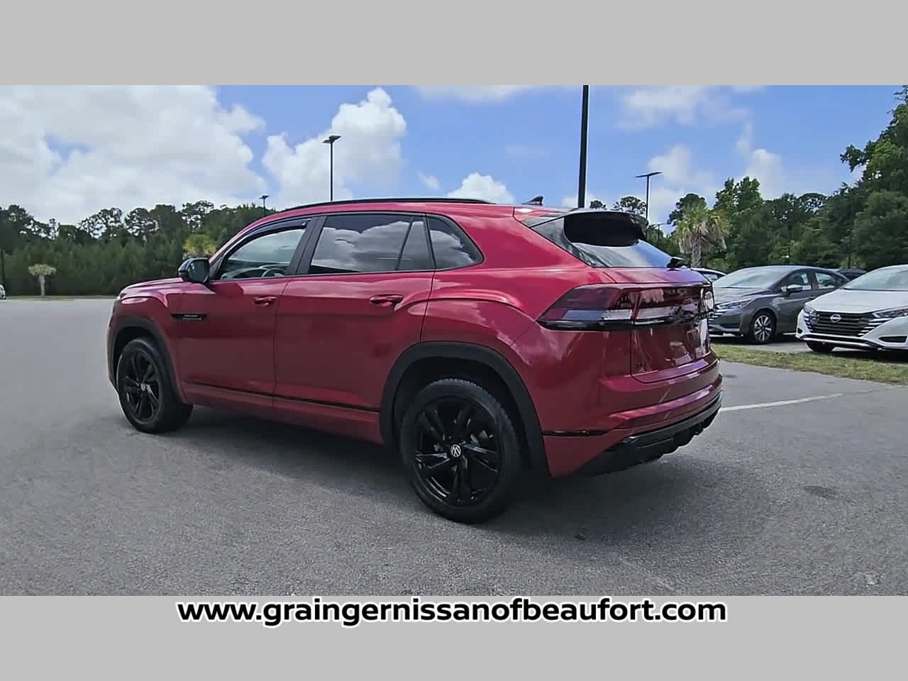 2025 Volkswagen Atlas Cross Sport 2.0T SEL R-Line Black