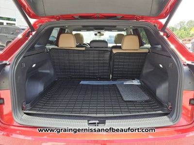 2025 Volkswagen Atlas Cross Sport 2.0T SEL R-Line Black