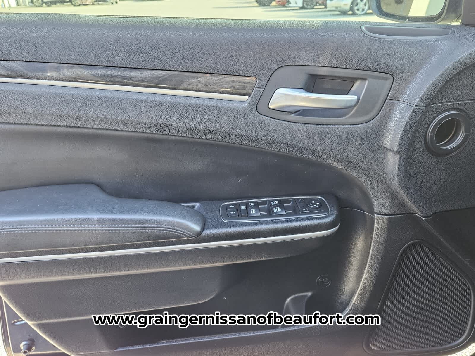 2019 Chrysler 300 Touring L