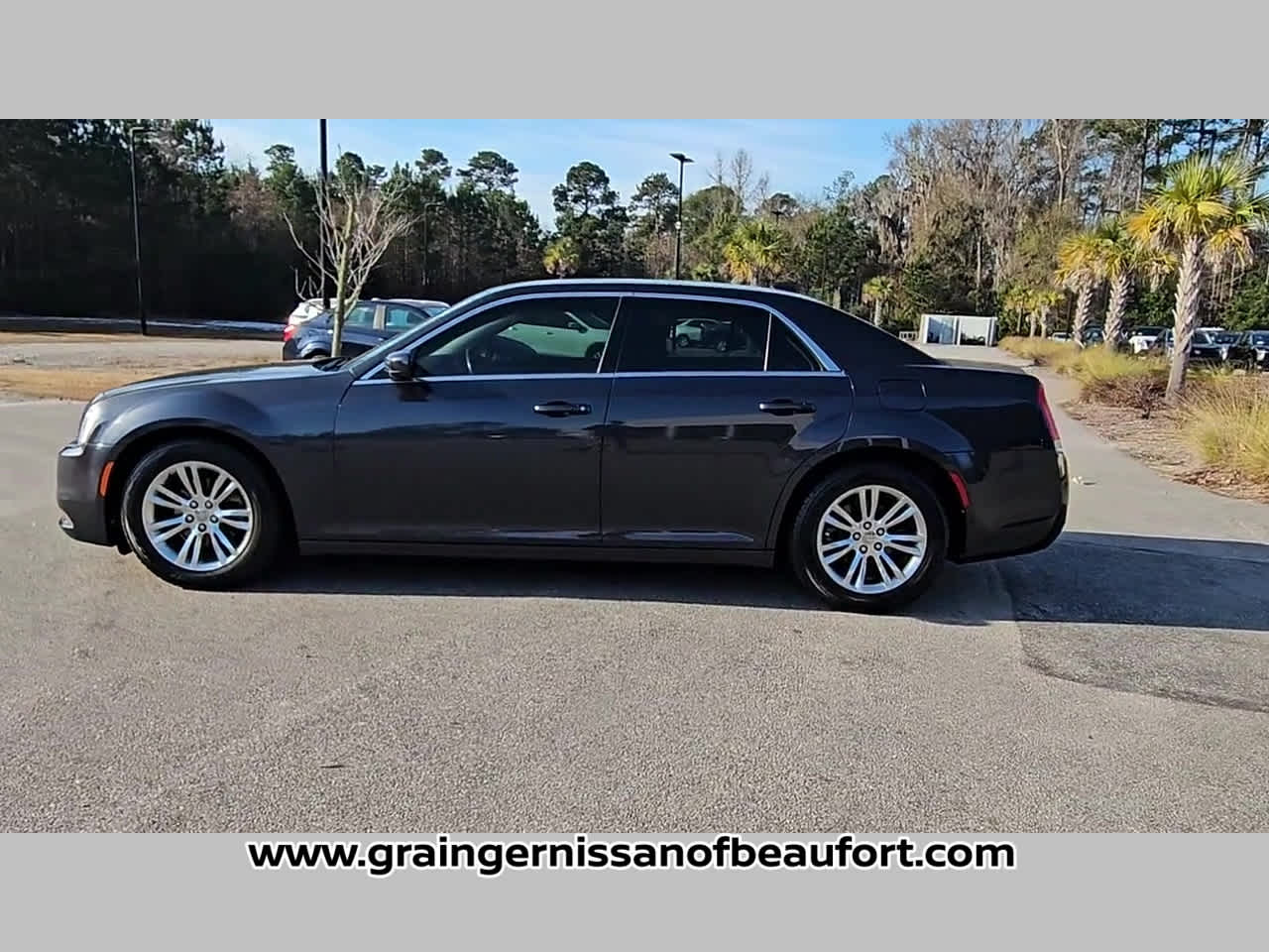 2019 Chrysler 300 Touring L